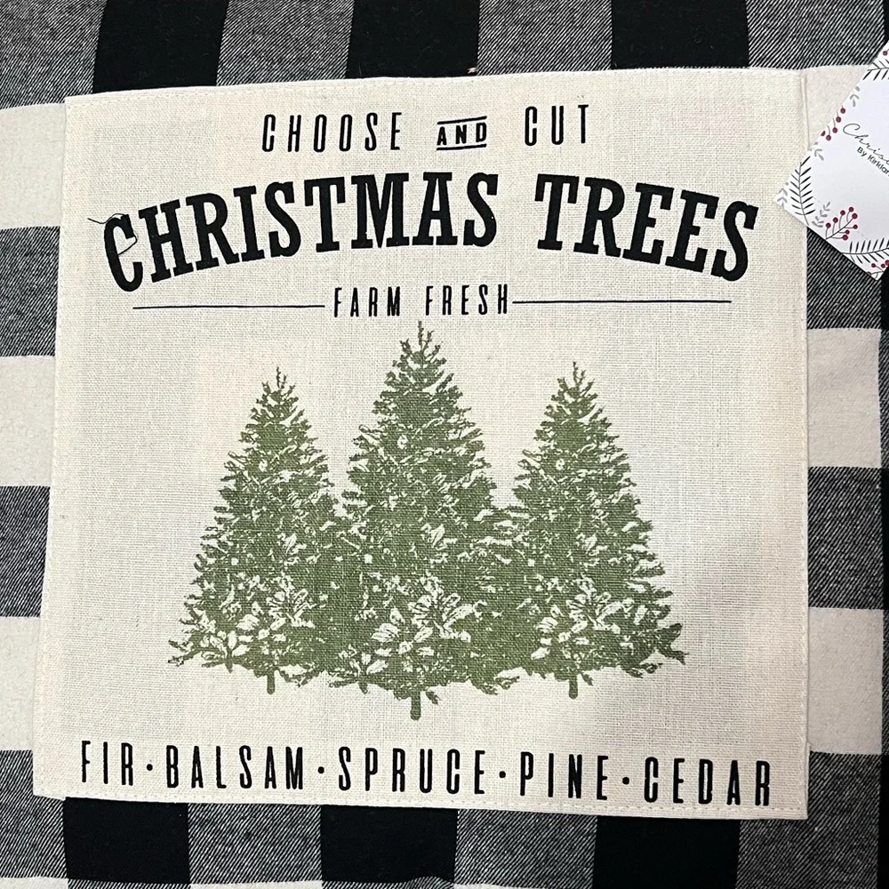 Farmhouse/Country Buffalo Print Christmas Print Tree Pillow, NWT